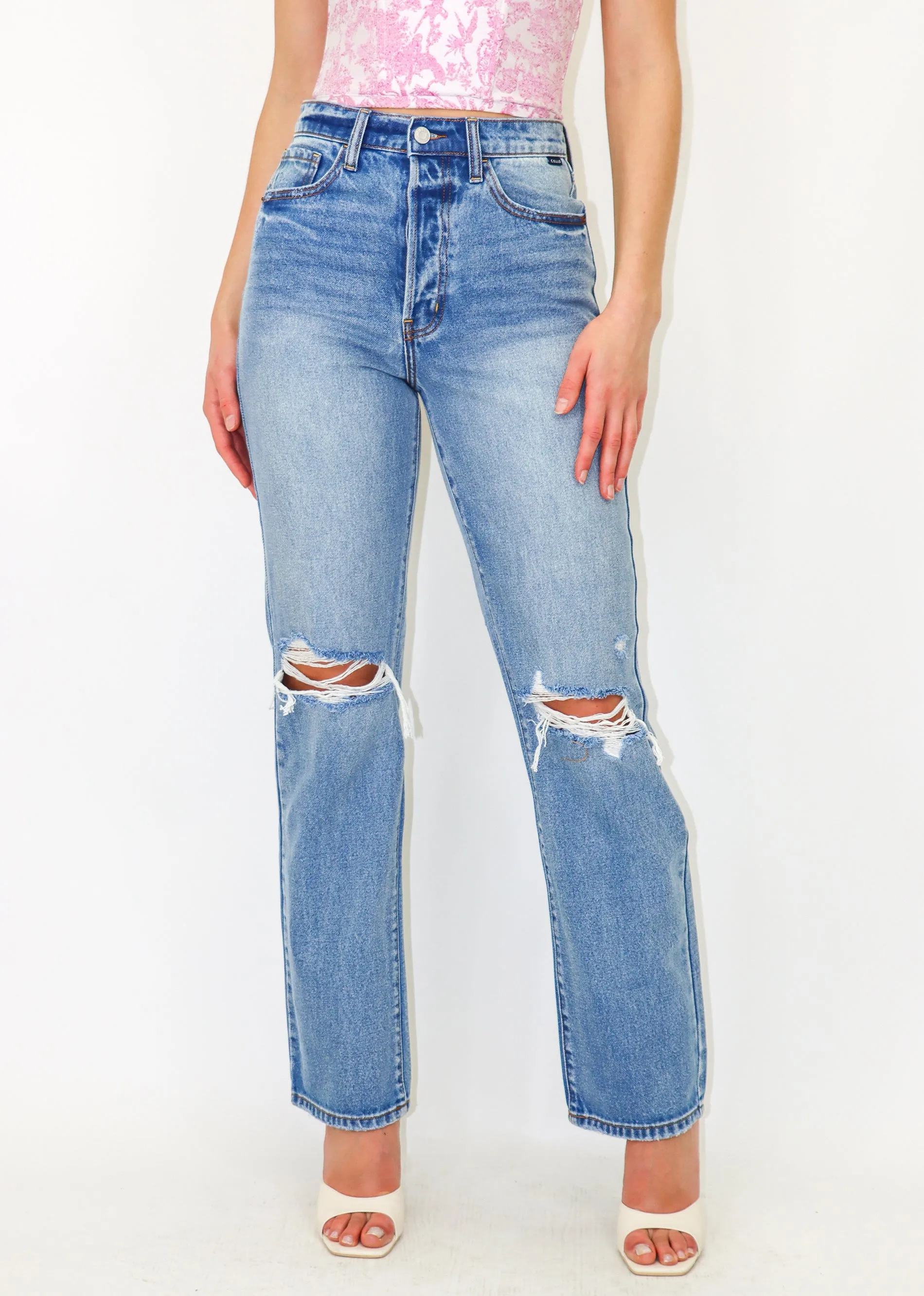 Hear Me Out Jeans ★ Light Wash